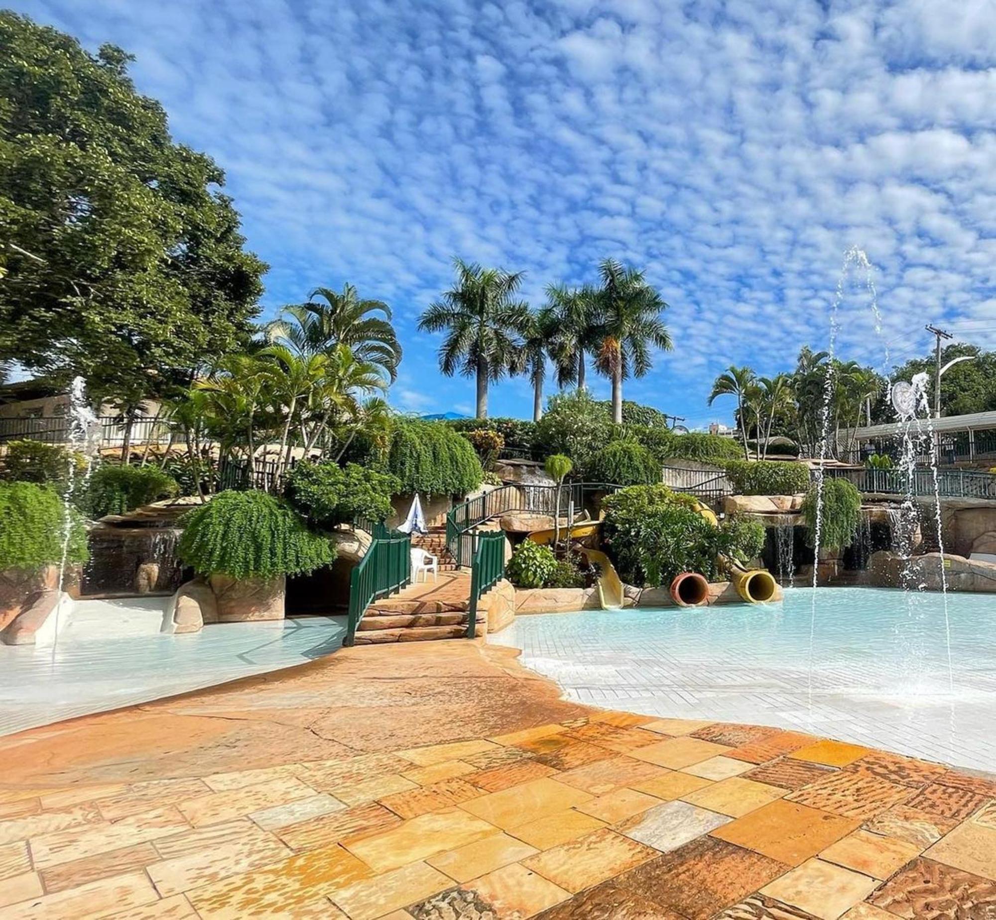 Apartamento - Spazzio Diroma - 4 Pessoas - Com Acesso Ilimitado Ao Diroma Acqua Park
