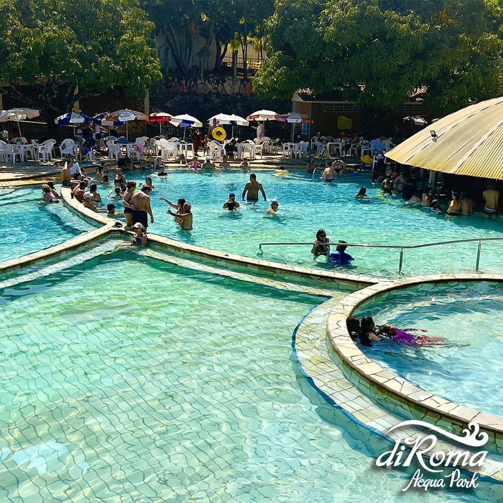- Spazzio Diroma - 4 Pessoas - Com Acesso Ilimitado Ao Diroma Acqua Park Apartamento *